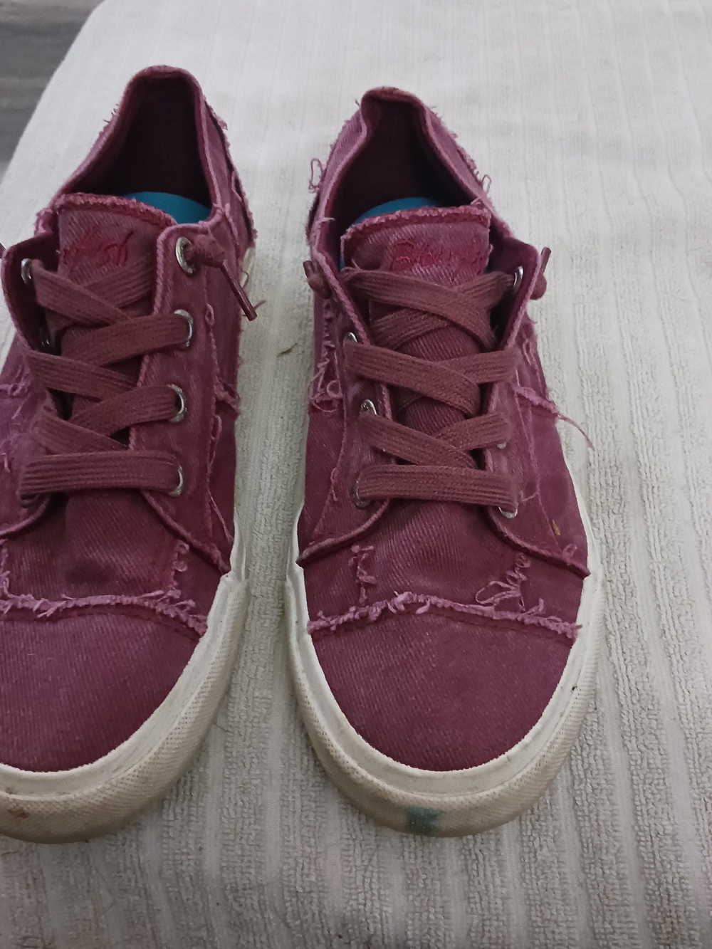 Blowfish Women’s Distressed Canvas Lace-Up Sneakers in Burgundy